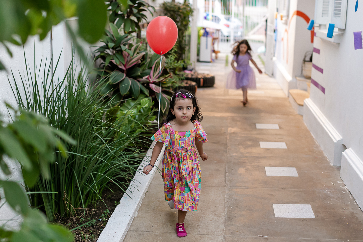 fotografias do aniversário de 5 anos do vinicius com o tema hot wheels feito pela chiara marcelli no buffet vila lumicá na vila mariana zona sul sao paulo sp