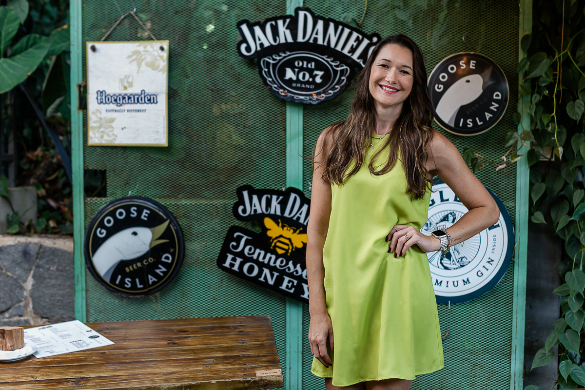 fotografias do aniversário de 40 anos da Inah no quintal debetti na cidade jardim zona sul sao paulo sp