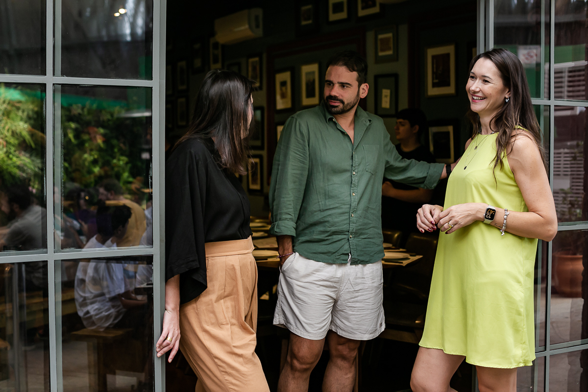 fotografias do aniversário de 40 anos da Inah no quintal debetti na cidade jardim zona sul sao paulo sp