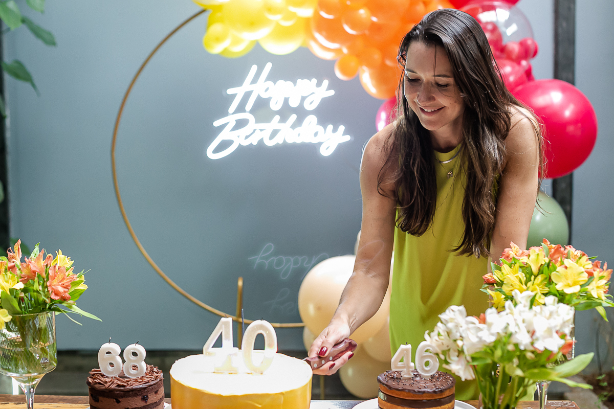 fotografias do aniversário de 40 anos da Inah no quintal debetti na cidade jardim zona sul sao paulo sp