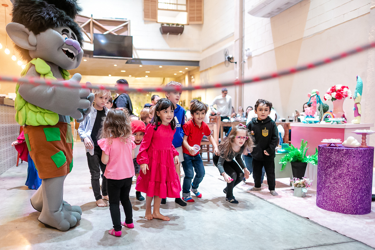 fotografias do aniversário de 5 anos da alice no buffet espaco dix no campo belo zona sul sao paulo sp