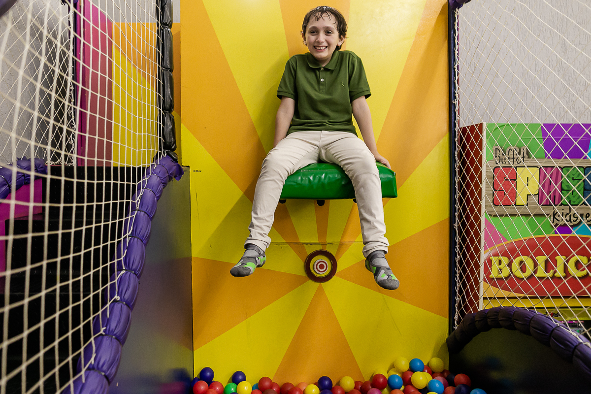 fotografias do aniversário de 4 anos do felipe com o tema dinossauros feita pela marcia colonese no buffet spasso kids tatuape zona leste sao paulo sp