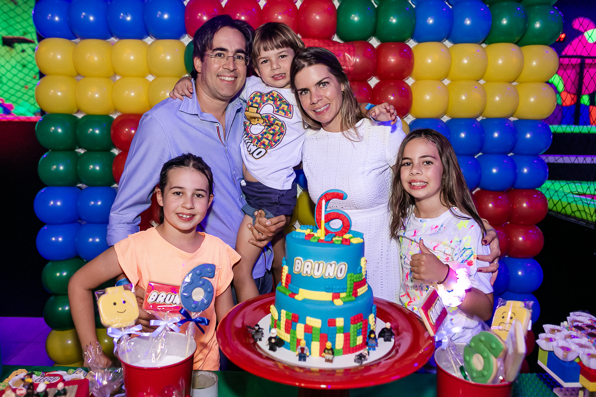 fotografias do aniversário de 6 anos do Bruno com o tema lego no Altitude park unidade vila olimpia zona sul sao paulo sp