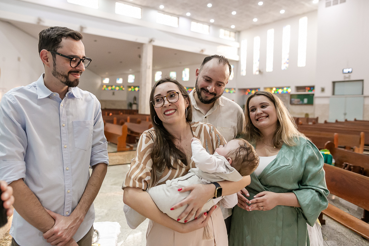 fotografias do batizado do bernardo na paroquia nossa senhora de loreto na zona norte de sao paulo sp