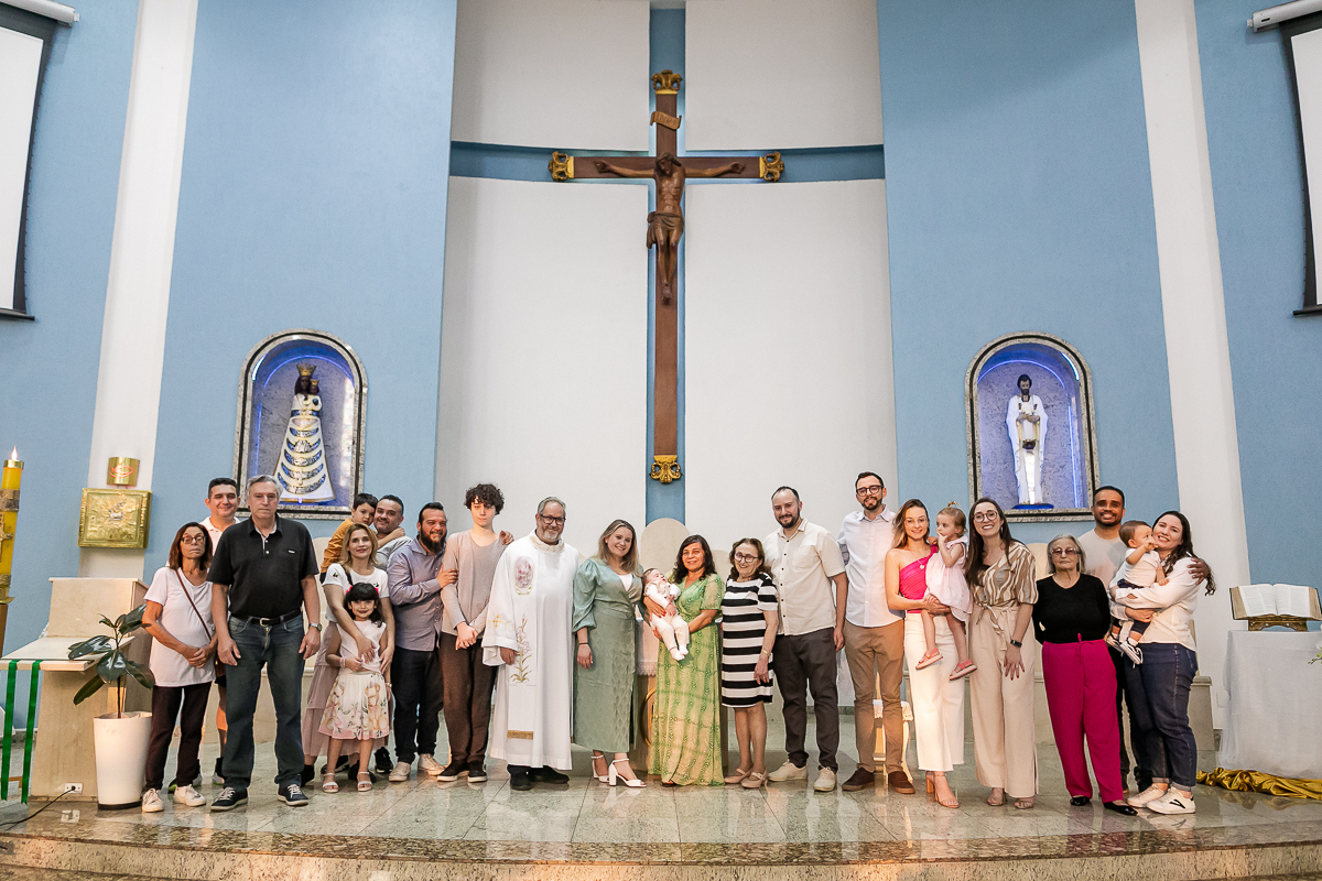 fotografias do batizado do bernardo na paroquia nossa senhora de loreto na zona norte de sao paulo sp
