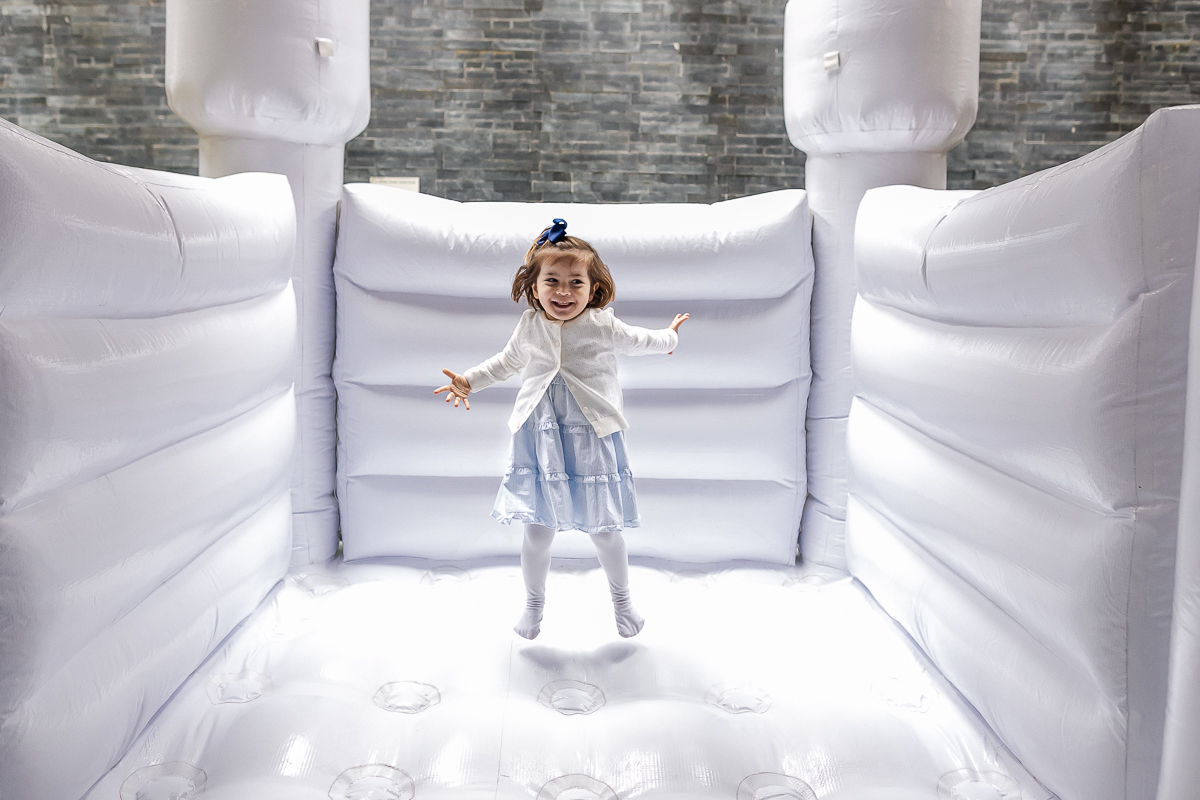 Fotografias do aniversário de 3 anos da Liz com o tema frozen no salão de festas do condomínio no brooklin zona sul sao paulo sp