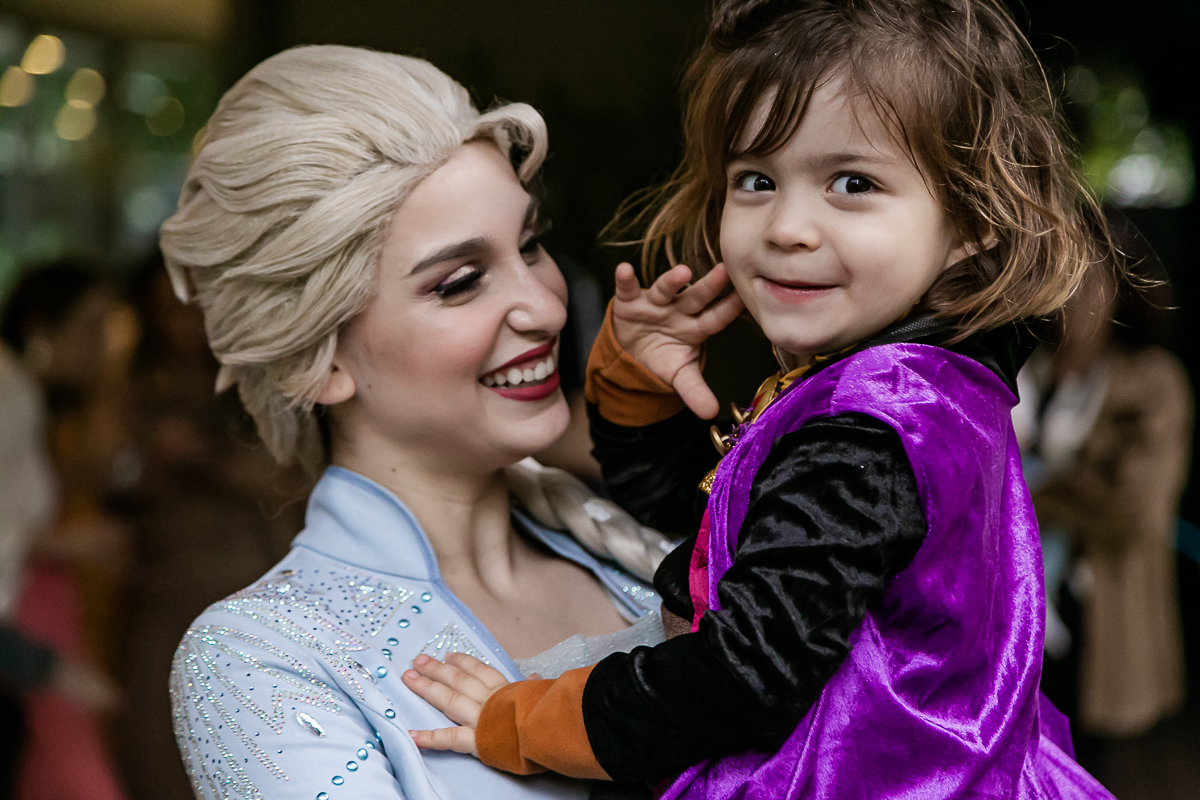 Fotografias do aniversário de 3 anos da Liz com o tema frozen no salão de festas do condomínio no brooklin zona sul sao paulo sp