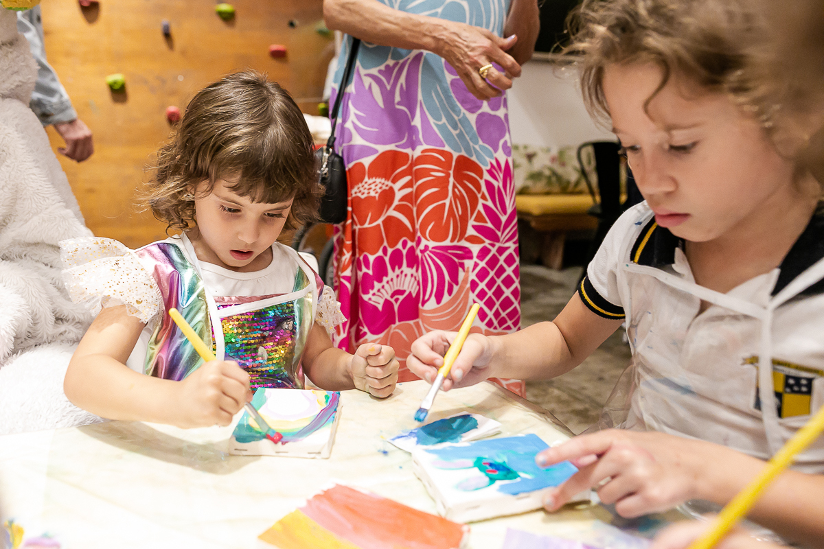 fotografias do aniversário de 4 anos da beatriz e 2 anos da isabela com o tema minnie rosa no buffet engenho moema zona sul sao paulo sp