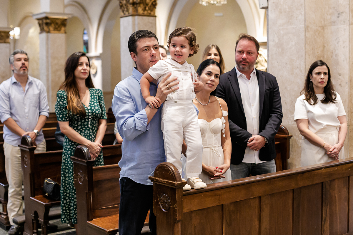 fotografias do batizado do antonio henrique na igreja sao jose do jardim europa na zona sul de sao paulo sp