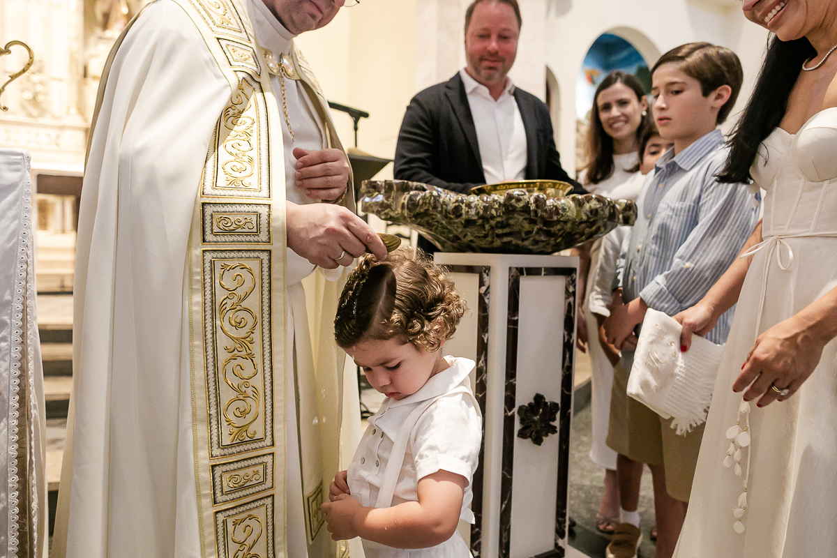 fotografias do batizado do antonio henrique na igreja sao jose do jardim europa na zona sul de sao paulo sp