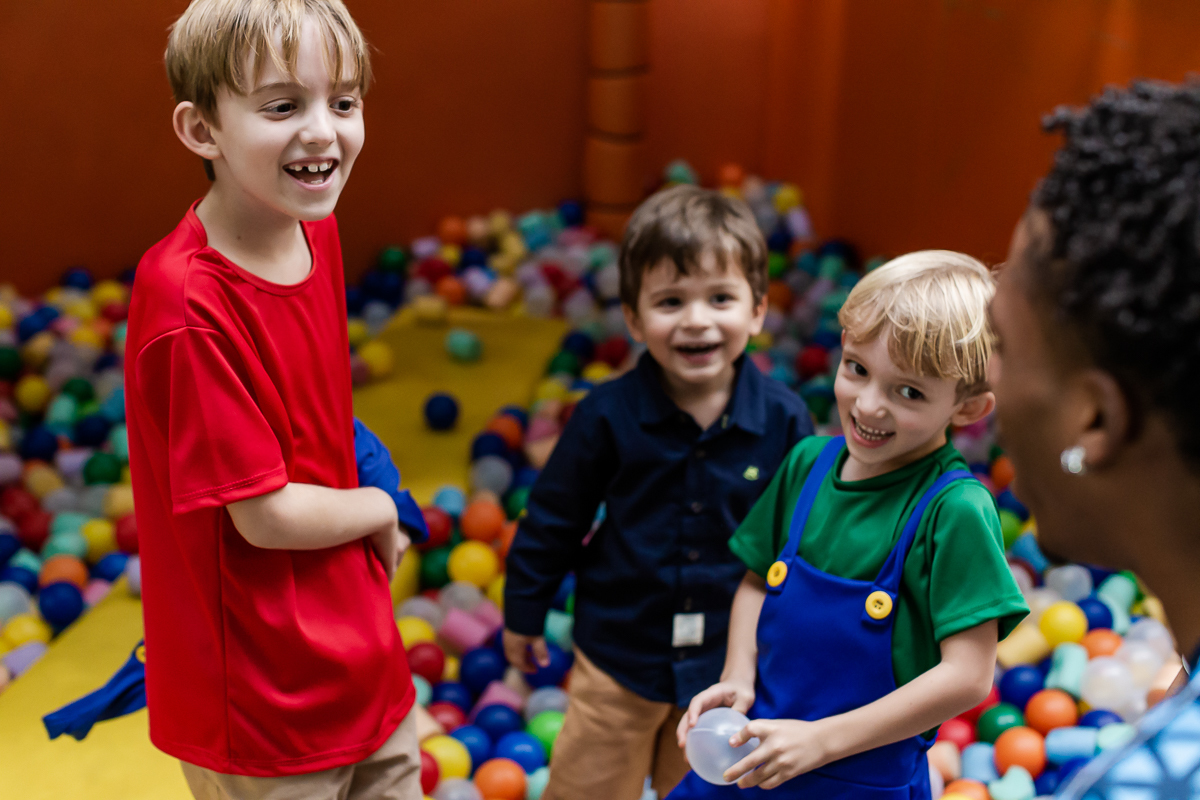 fotografias do aniversário de 5 anos do Pedro com o tema mario bros no buffet espaço la vem o sol unidade vila olimpia zona sul sao paulo sp