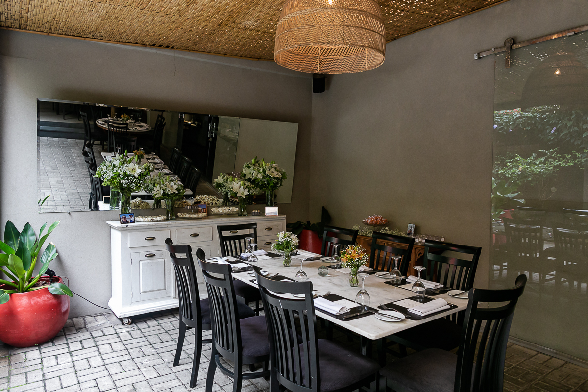 michele e lucas fotografias da celebração de união estável no restaurante othelo no campo belo zona sul sao paulo sp
