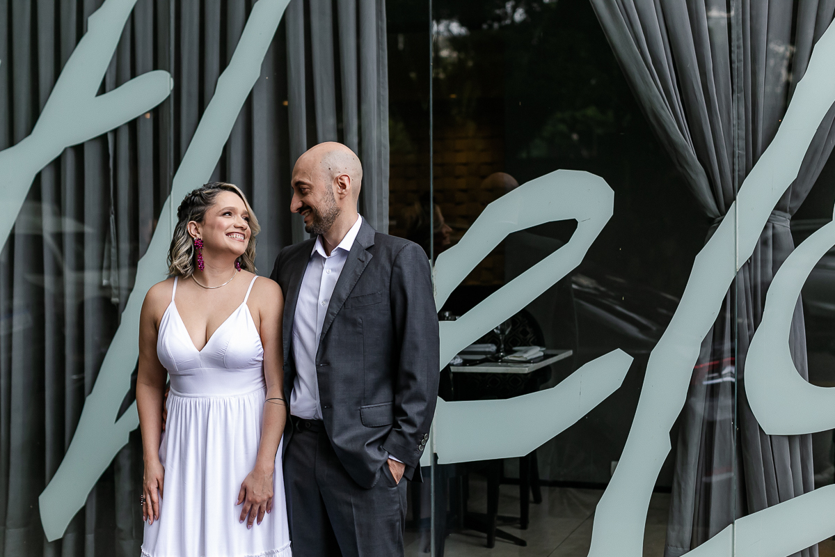michele e lucas fotografias da celebração de união estável no restaurante othelo no campo belo zona sul sao paulo sp