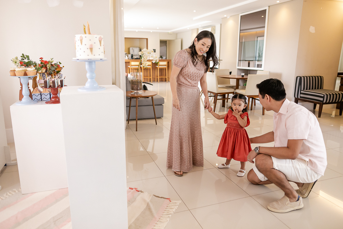 fotografias do aniversário de 2 anos da larissa yuka com o tema sorvetes ice cream no salão de festas do condomínio no campo belo zona sul sao paulo sp