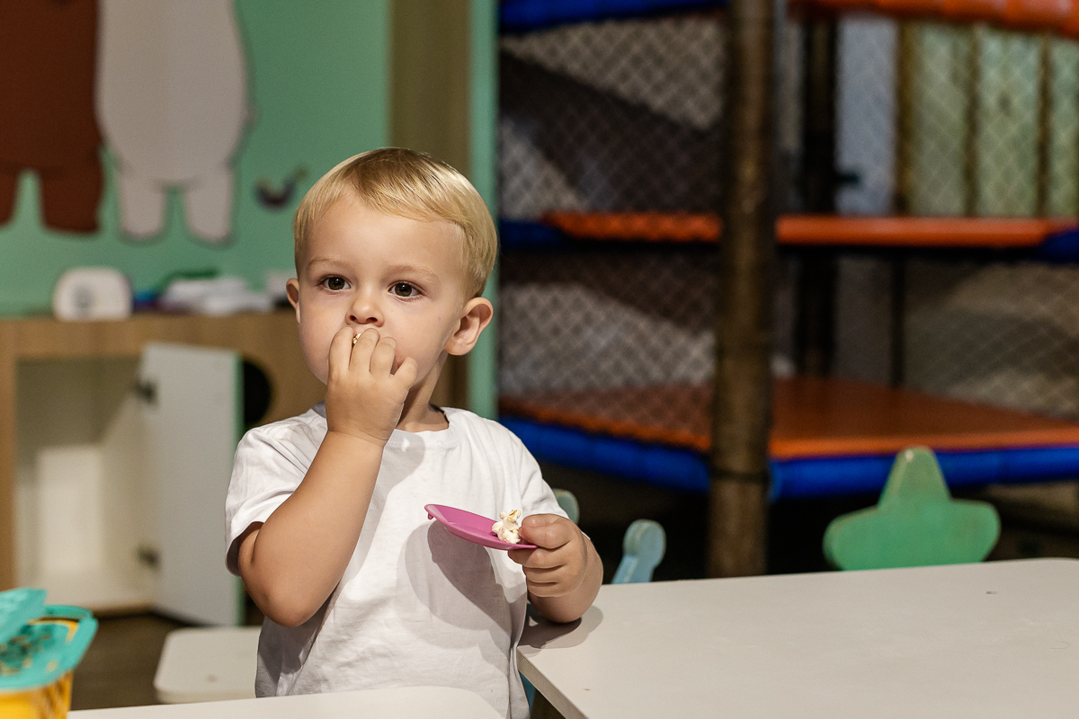 fotografias do aniversário de 2 anos do gabriel com o tema circo no buffet ateliê da vila na vila cruzeiro morumbi zona sul sao paulo sp
