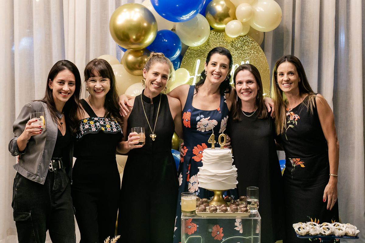 fotografias do aniversario de 40 anos da Carol no condominio em perdizes zona oeste sao paulo sp