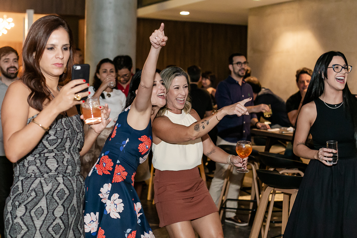fotografias do aniversario de 40 anos da Carol no condominio em perdizes zona oeste sao paulo sp