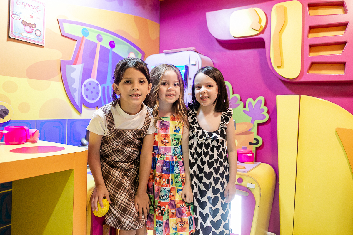 fotografias do aniversário de 6 anos da isabela no buffet villa felicitá na granja viana sao paulo sp