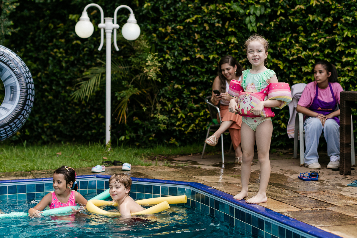 fotografias do aniversário de 6 anos da isabela no buffet villa felicitá na granja viana sao paulo sp