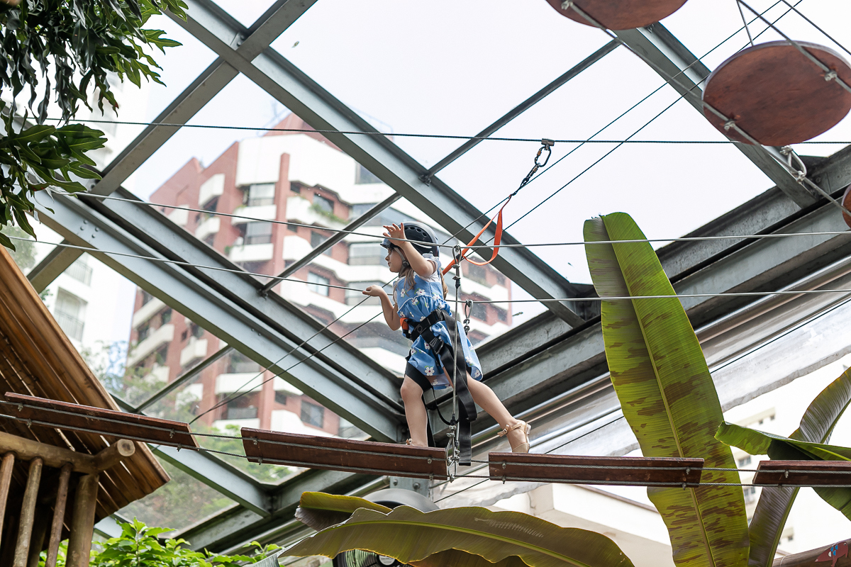 fotografias do aniversário de 4 anos da Isabel e da Anna com o tema frozen no buffet espaço pindorama na vila nova conceição zona sul de sao paulo sp
