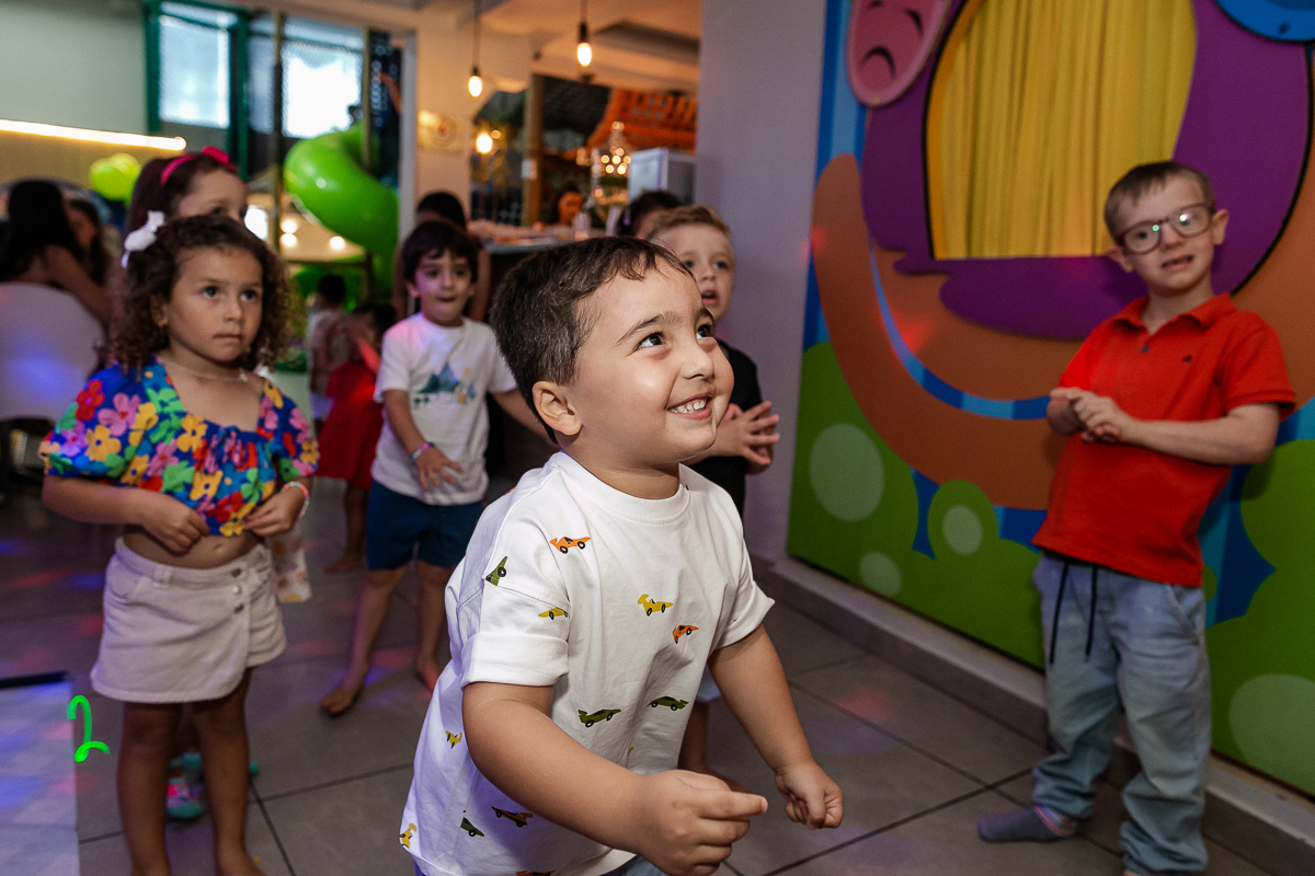 fotografias do aniversário de 4 anos do Arthur com o tema patrulha canina no buffet vip kids no campo belo zona sul sao paulo sp