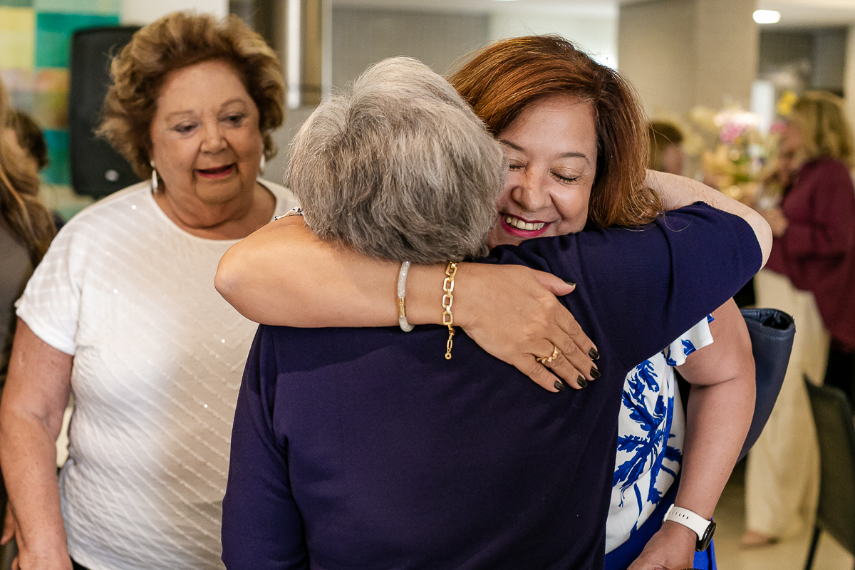 fotografias do aniversário de 90 anos da Neide no salão de festas do condominio na zona sul de sao paulo sp