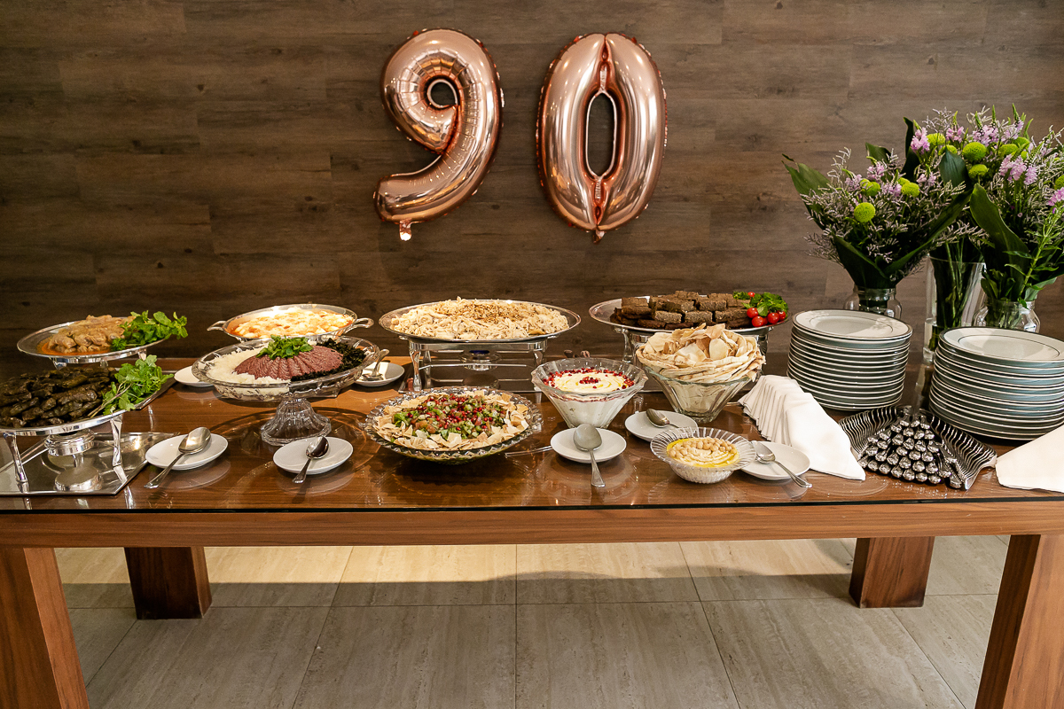fotografias do aniversário de 90 anos da Neide no salão de festas do condominio na zona sul de sao paulo sp