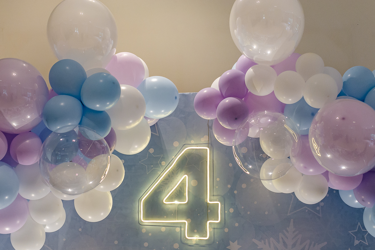 fotografias do aniversário de 4 anos da Alice no salão de festas do condominio no panamby morumbi zona sul sao paulo sp