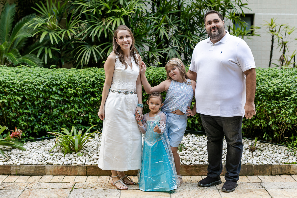 fotografias do aniversário de 4 anos da Alice no salão de festas do condominio no panamby morumbi zona sul sao paulo sp