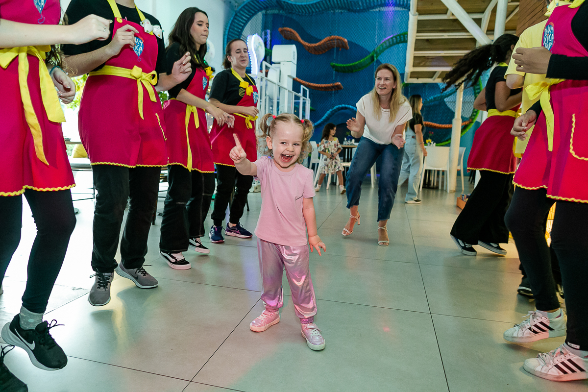 fotografias do aniversário de 3 anos da Giulia e 7 anos da Sofia no buffet espaço bumxicabum em santana zona norte de sao paulo sp