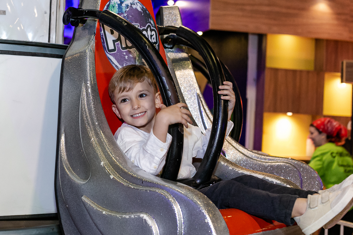 fotografias do aniversário de 6 anos do benício no buffet planeta kids unidade ipiranga zona sul sao paulo sp