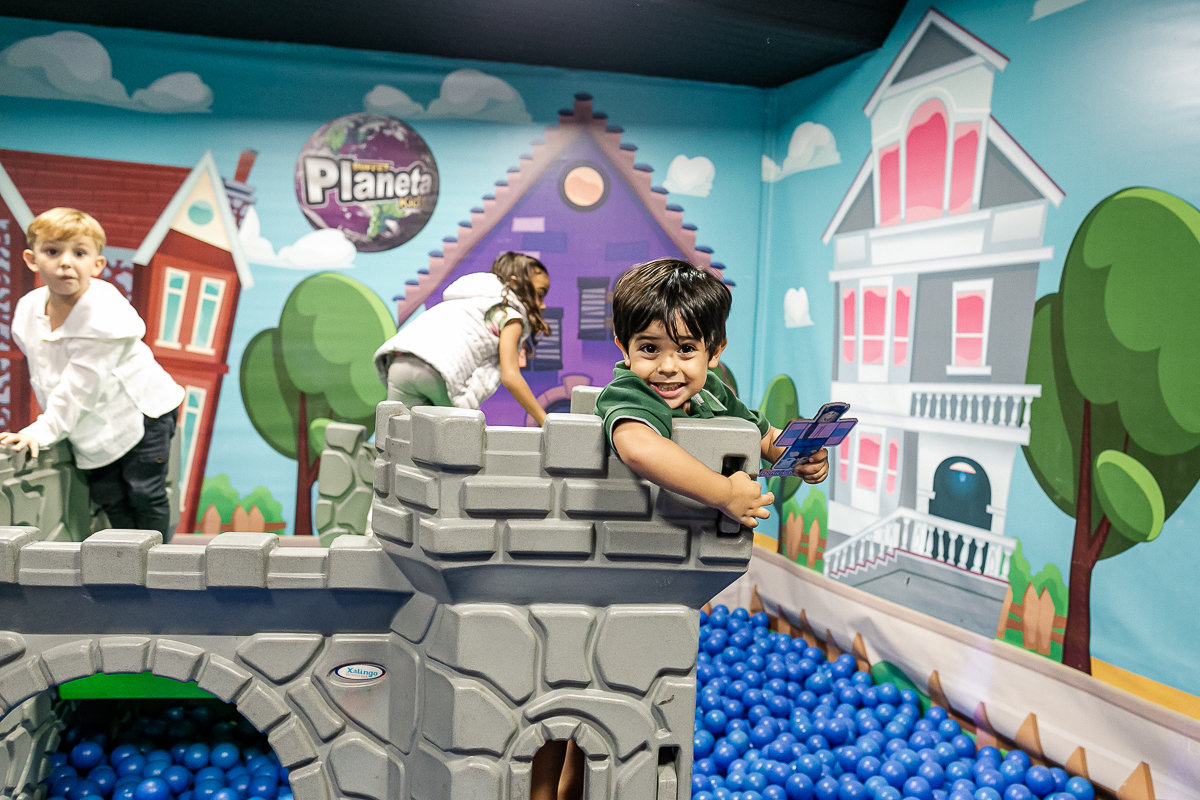 fotografias do aniversário de 6 anos do benício no buffet planeta kids unidade ipiranga zona sul sao paulo sp