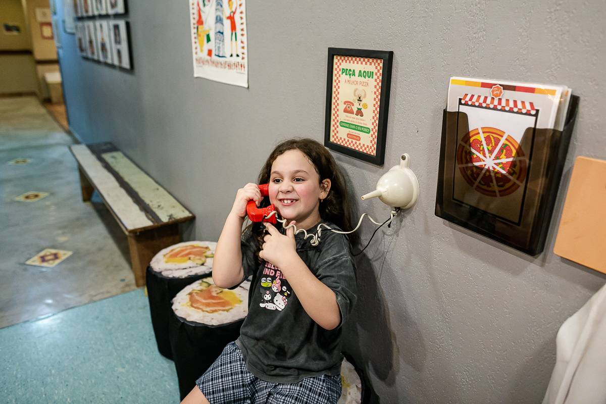 fotografias do aniversário de 7 anos da Lara com o tema hello kit no buffet miniland unidade tatuape em sao paulo sp