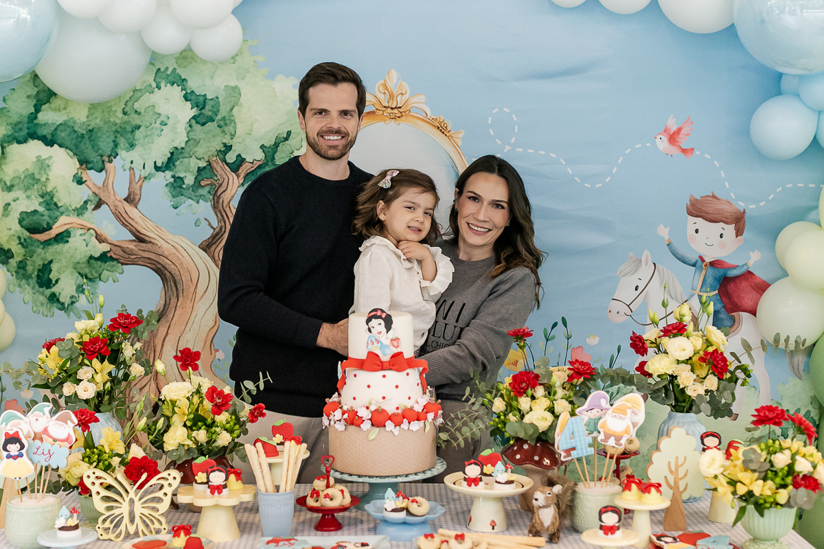 fotografias do aniversário de 4 anos da Liz com o tema branca de neve no condominio no brooklin zona sul sao paulo sp