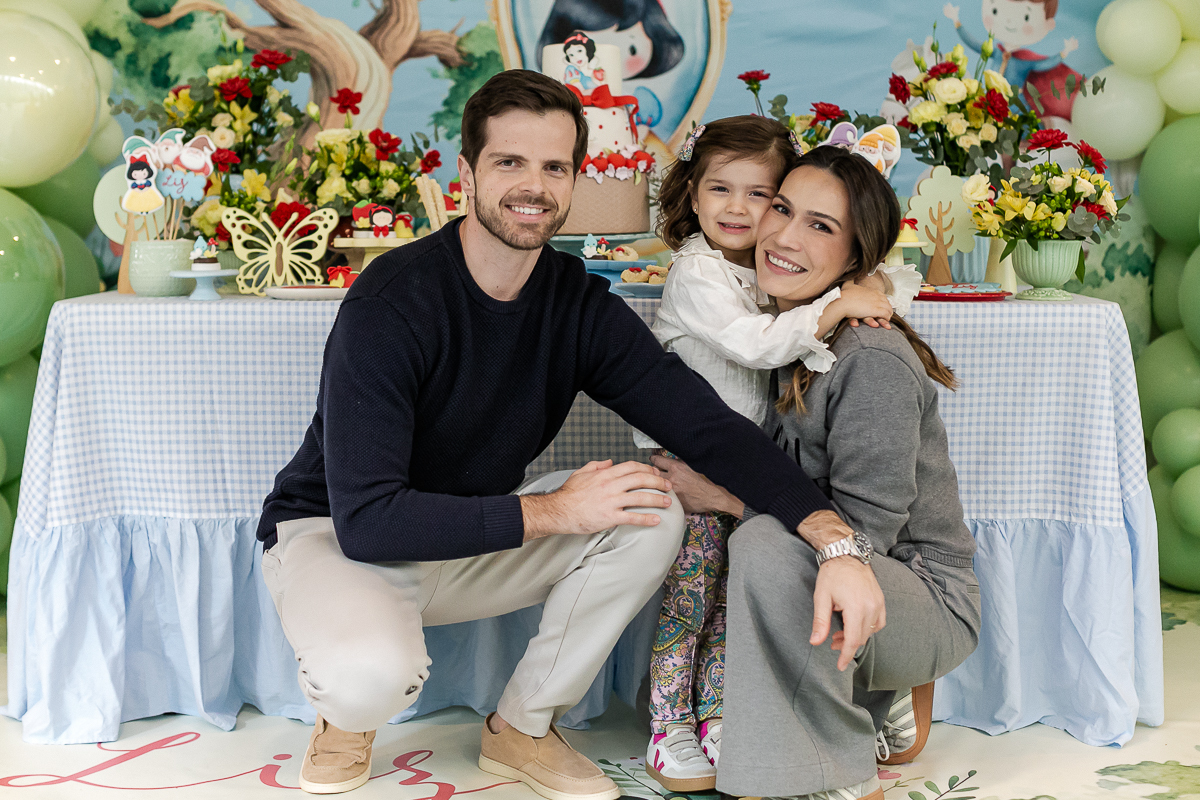 fotografias do aniversário de 4 anos da Liz com o tema branca de neve no condominio no brooklin zona sul sao paulo sp