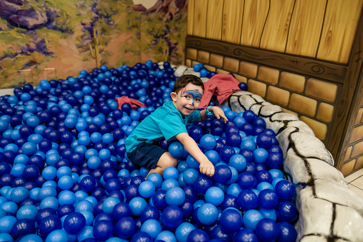 fotografias do aniversário de 5 anos do leonardo com o tema lilo e stitch no buffet villa dublin no bairro da chacara flora zona sul de sao paulo sp