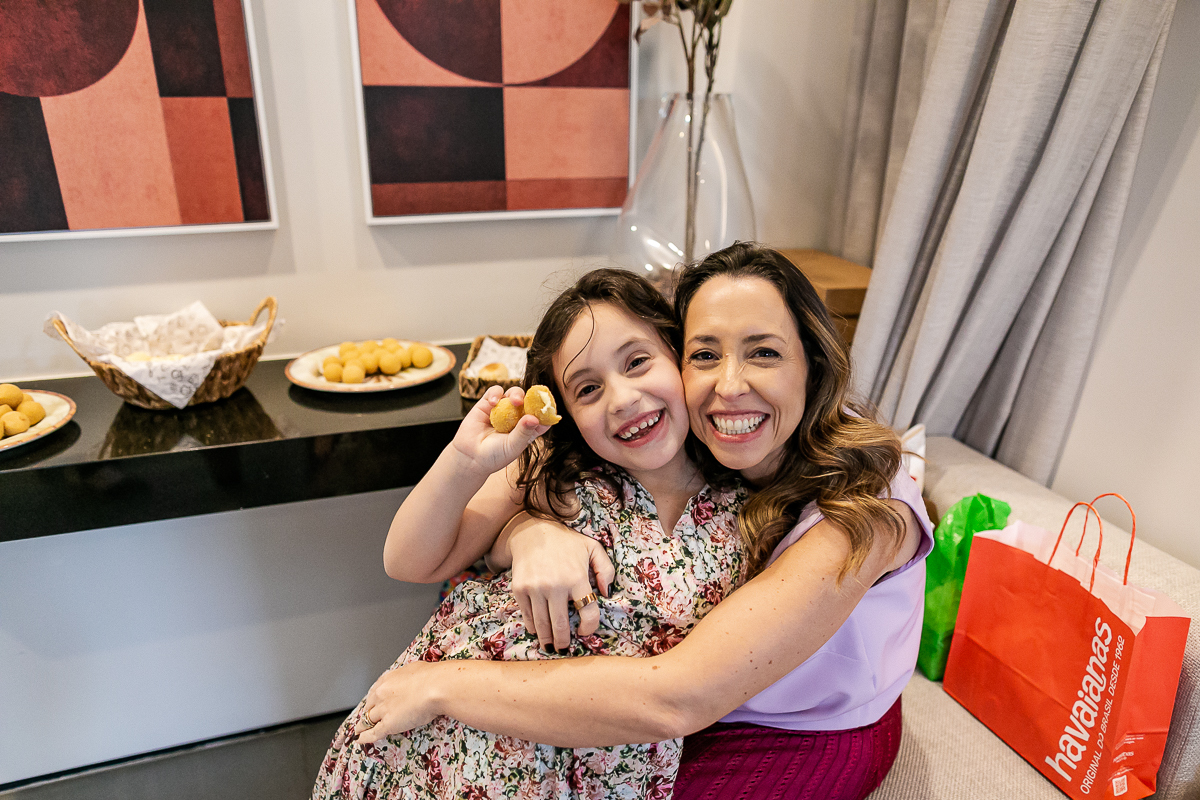 fotografias do aniversário de 7 anos da Alice com o tema musica e beatles no salao de festas do condominio na zona sul de sao paulo sp