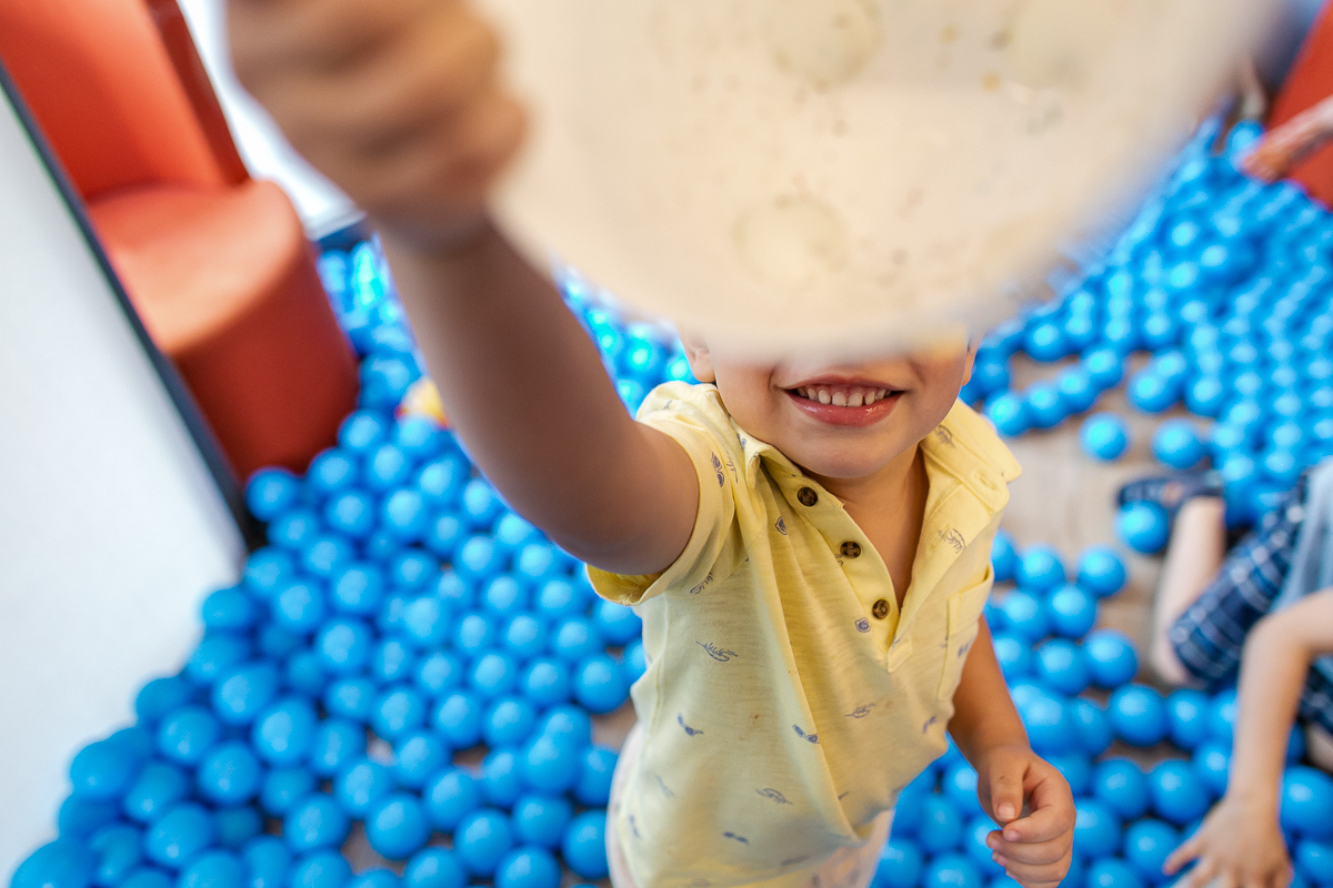 fotografias do aniversário de 7 anos da Alice com o tema musica e beatles no salao de festas do condominio na zona sul de sao paulo sp