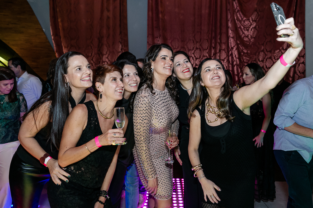 fotografias do aniversário de 50 anos da fernanda no birds house em pinheiros zona oeste de sao paulo sp