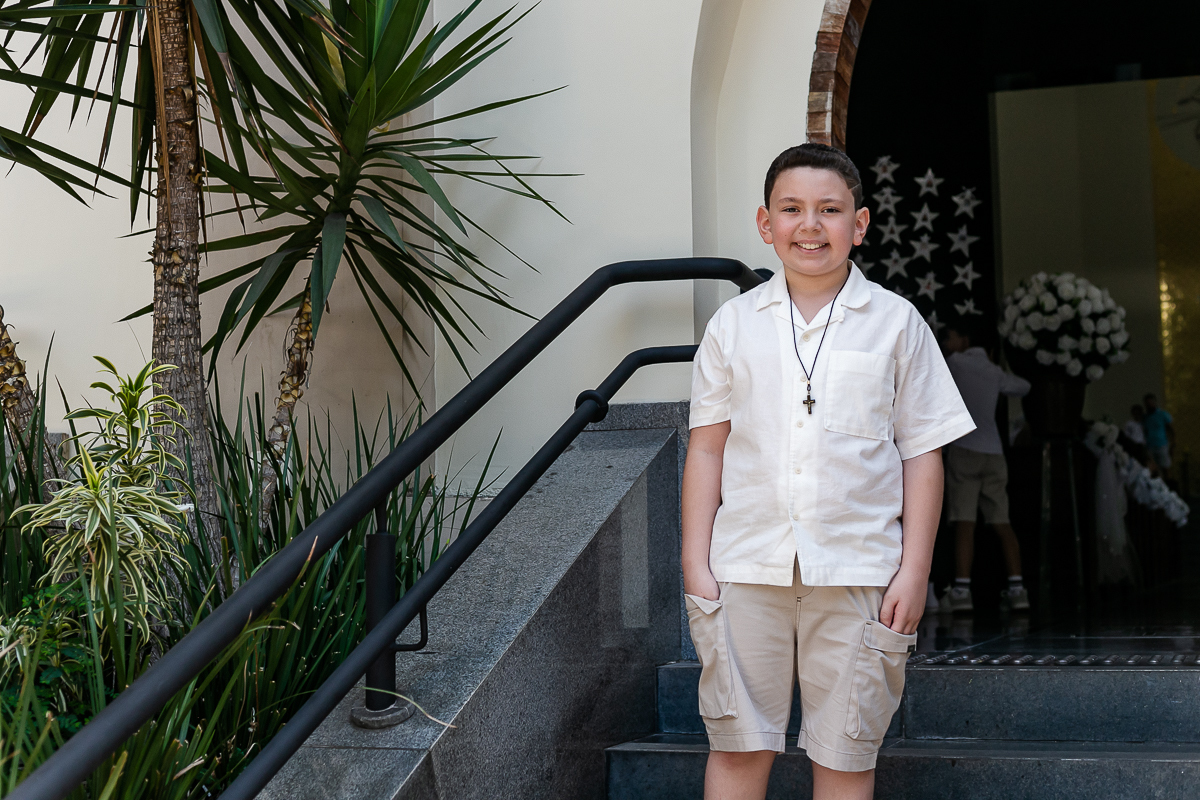 fotografias da primeira comunhão do gabriel na paróquia nossa senhora do bom parto no tatuapé zona leste de sao paulo sp