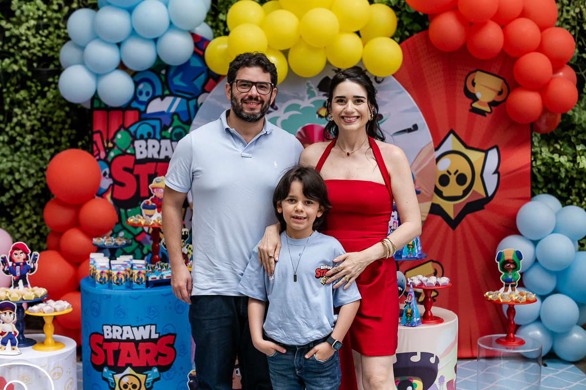 fotografias do aniversário de 8 anos do gabriel e 2 anos da leticia com o tema brawl star e mickey mouse no buffet espaço la vem o sol na vila olimpia zona sul de sao paulo sp