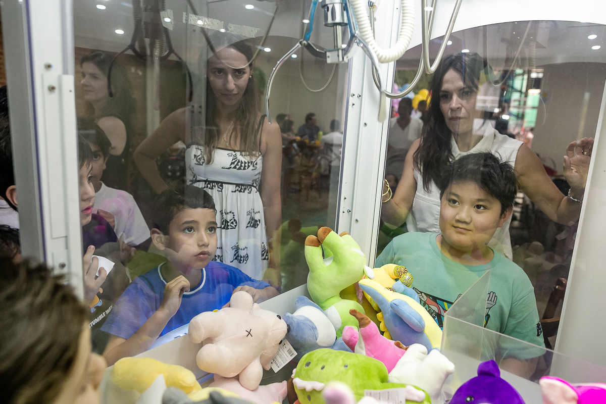 fotografias do aniversário de 8 anos do gabriel e 2 anos da leticia com o tema brawl star e mickey mouse no buffet espaço la vem o sol na vila olimpia zona sul de sao paulo sp