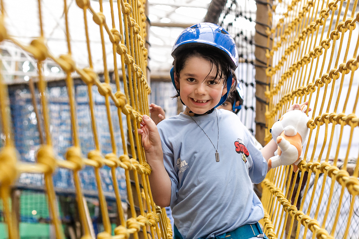 fotografias do aniversário de 8 anos do gabriel e 2 anos da leticia com o tema brawl star e mickey mouse no buffet espaço la vem o sol na vila olimpia zona sul de sao paulo sp