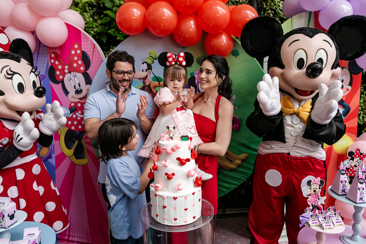 fotografias do aniversário de 8 anos do gabriel e 2 anos da leticia com o tema brawl star e mickey mouse no buffet espaço la vem o sol na vila olimpia zona sul de sao paulo sp