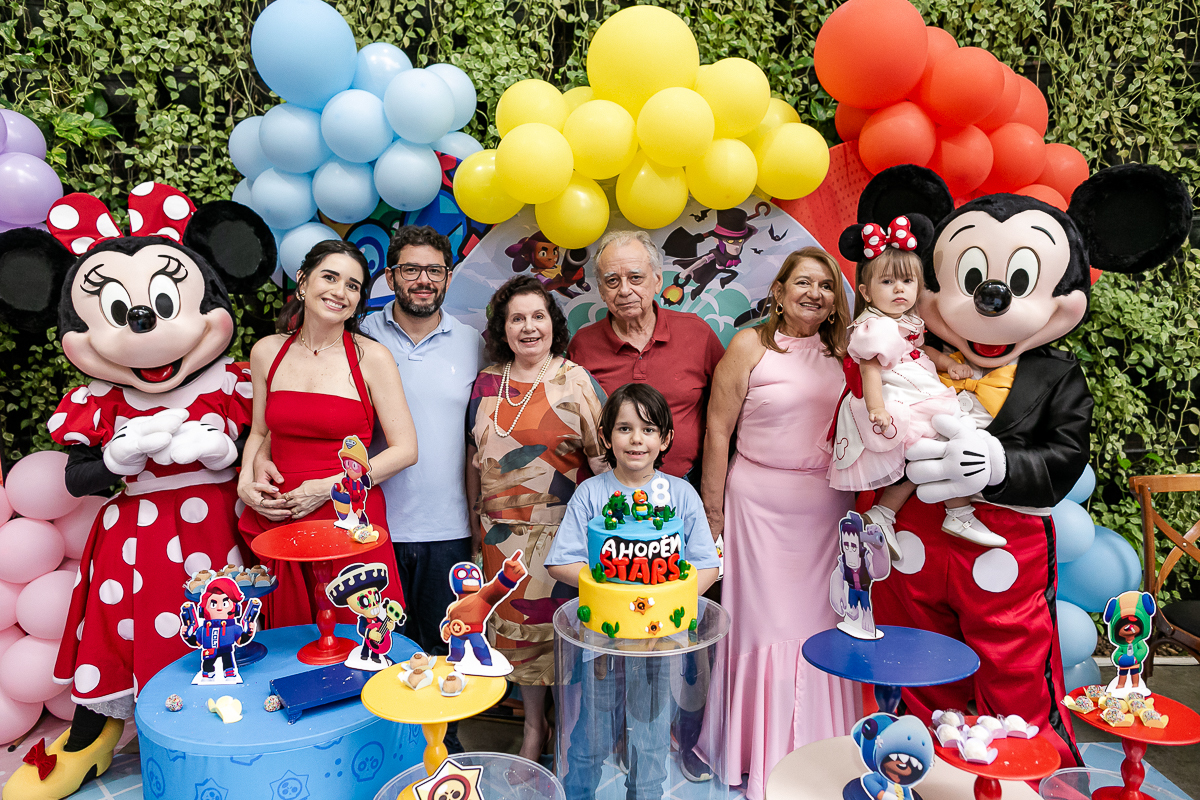 fotografias do aniversário de 8 anos do gabriel e 2 anos da leticia com o tema brawl star e mickey mouse no buffet espaço la vem o sol na vila olimpia zona sul de sao paulo sp