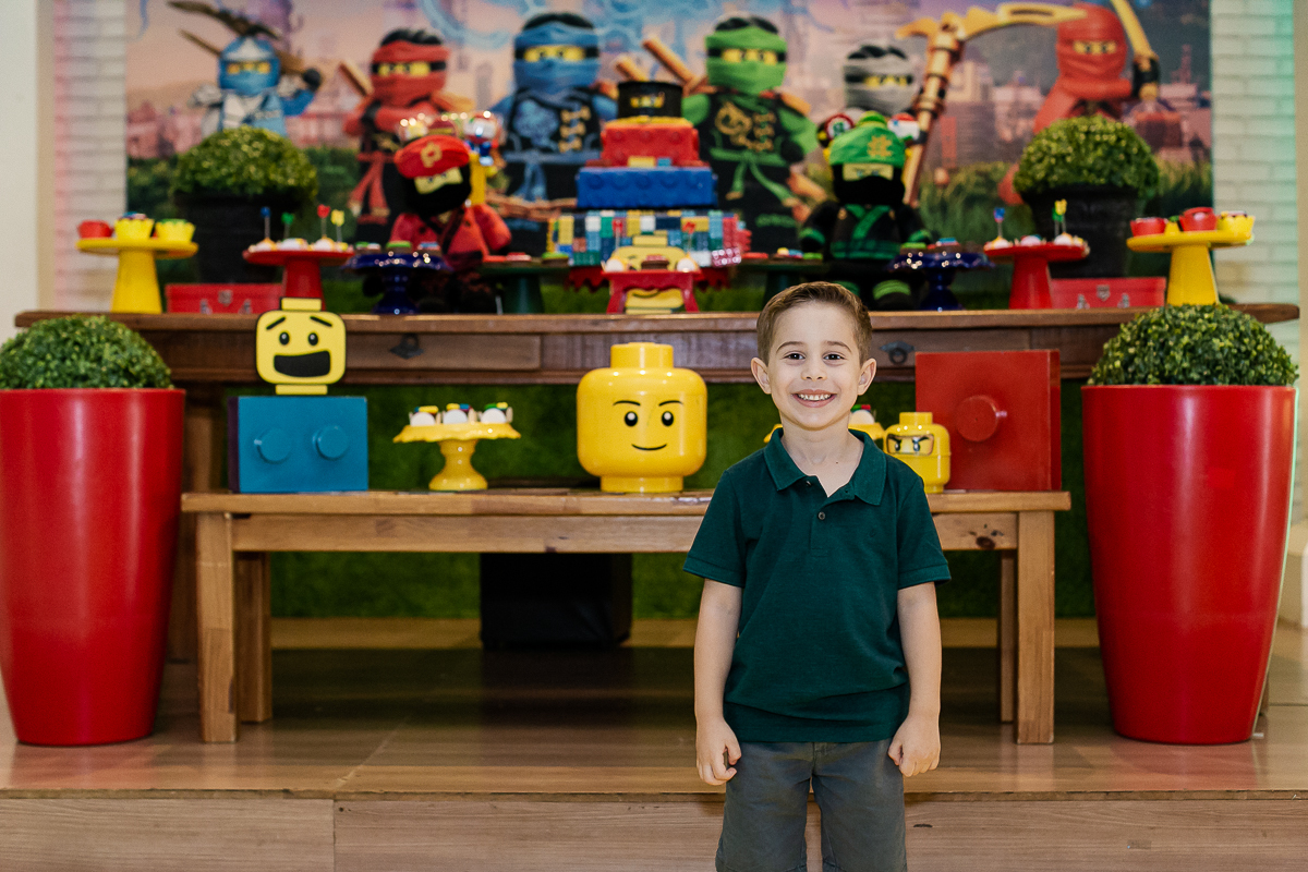 fotografias do aniversário de 8 anos do guilherme com o tema lego ninja no buffet villa pé de marmelo no belenzinho mooca zona leste de sao paulo sp