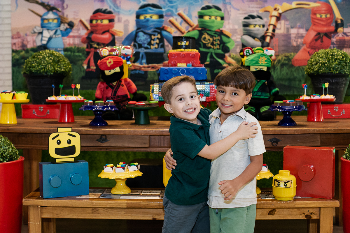 fotografias do aniversário de 8 anos do guilherme com o tema lego ninja no buffet villa pé de marmelo no belenzinho mooca zona leste de sao paulo sp