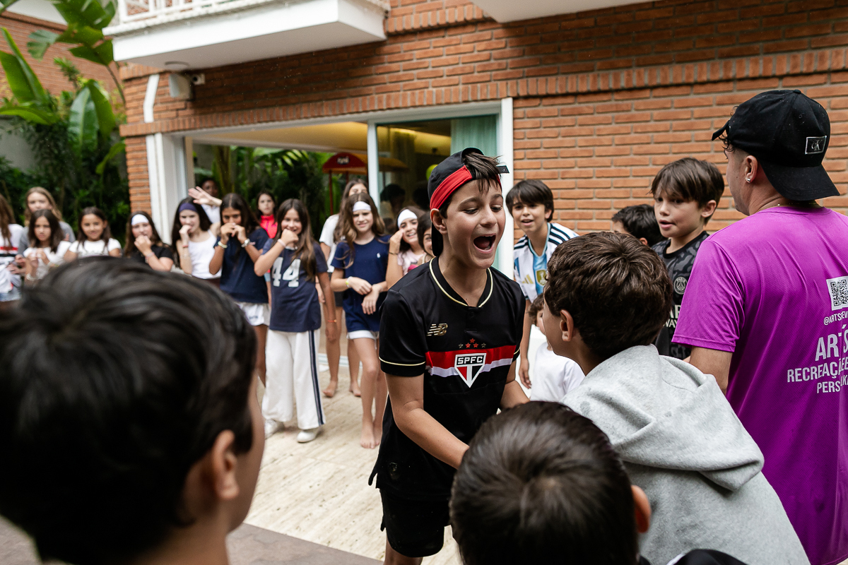 fotografias do aniversário de 11 anos do josé henrique no quintal de casa em são paulo sp