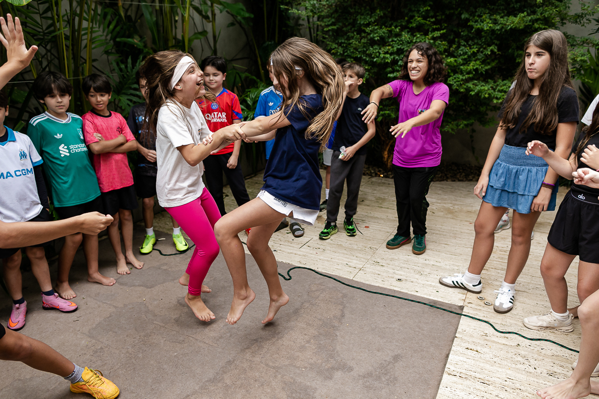 fotografias do aniversário de 11 anos do josé henrique no quintal de casa em são paulo sp