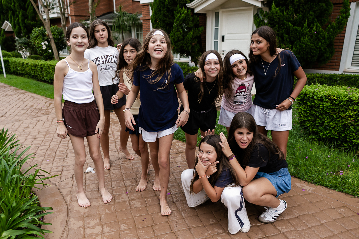 fotografias do aniversário de 11 anos do josé henrique no quintal de casa em são paulo sp